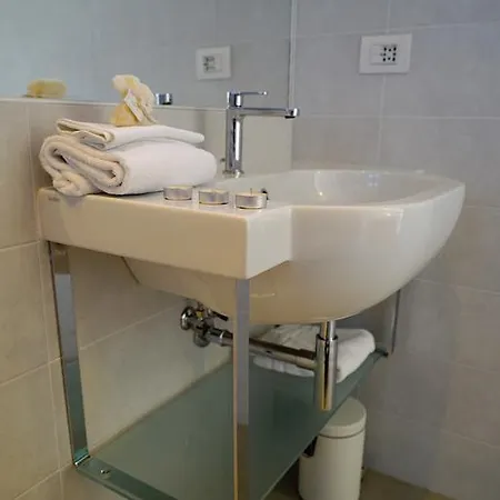 Cappellini B * Milão